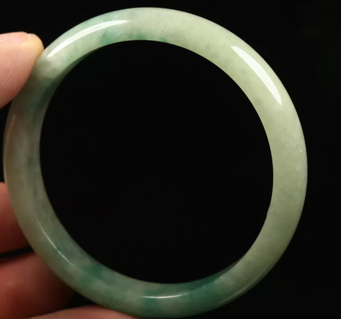 VINTAGE Small Jadeite Green Jade Bangle Size 56mm S231 - JazzyJewelbyAmina 