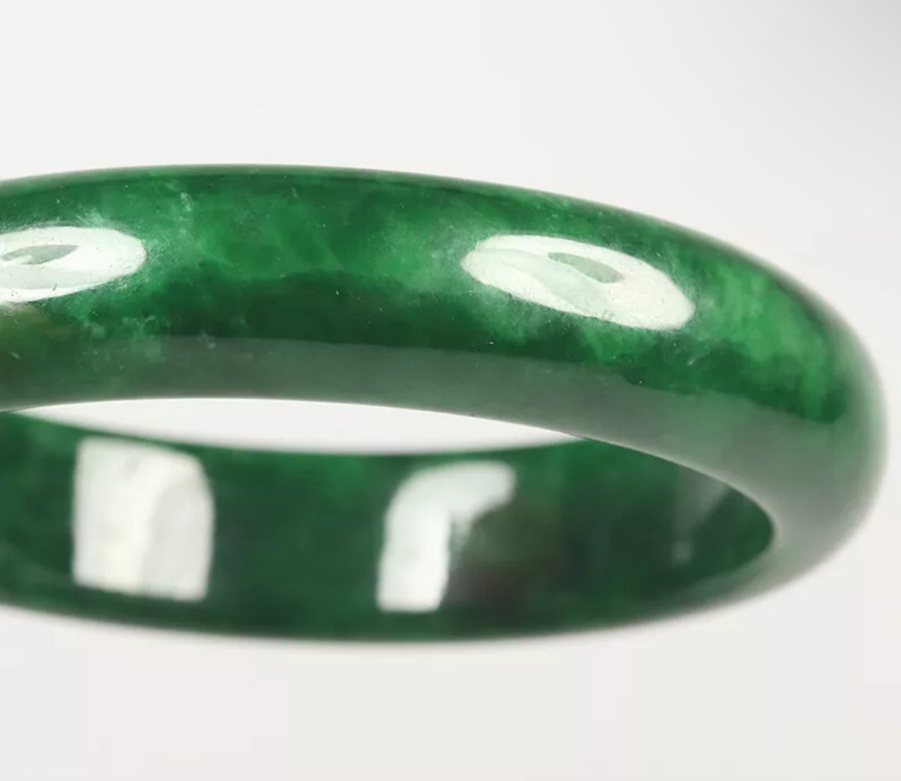 VINTAGE Small Jadeite Dark Green Jade Bangle Size 56mm L799 - JazzyJewelbyAmina 