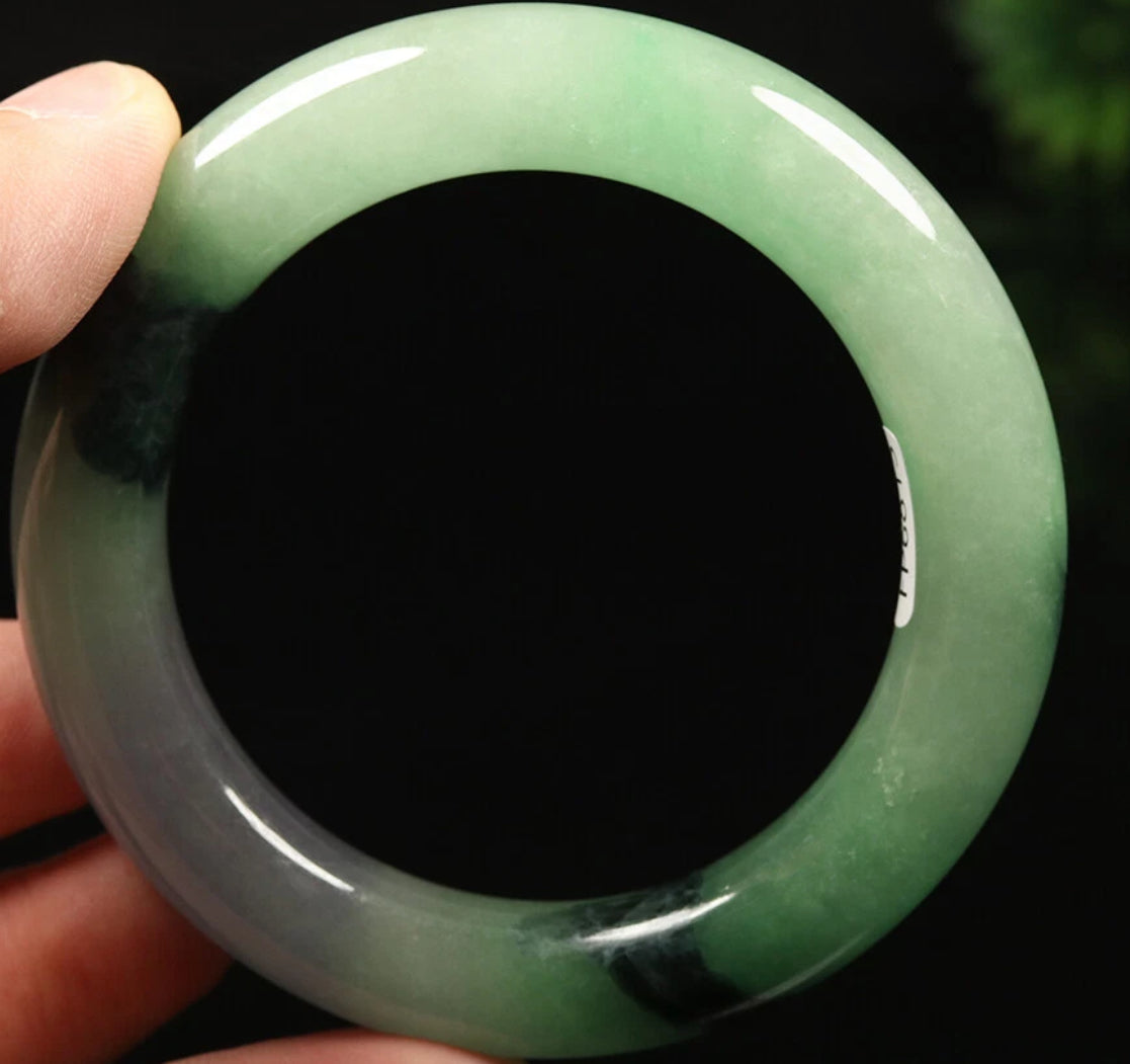 VINTAGE Small Jadeite Green/Black and Hint of Lavender Size 55 mm Round Princess Cut A679 - JazzyJewelbyAmina 