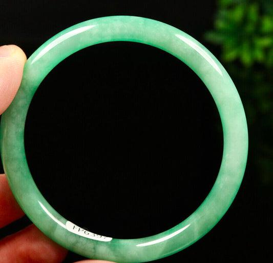 VINTAGE Large Jadeite Apple Green Jade Bangle Round Princess Cut Size 60 mm M397 - JazzyJewelbyAmina 