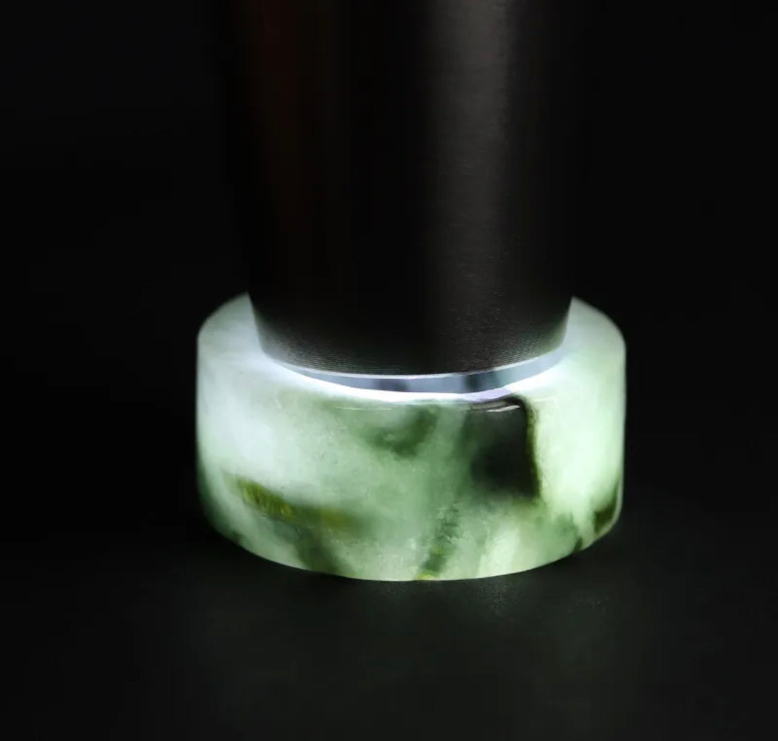 VINTAGE Large Marble Green Jade Thumb Ring - Certified Size 11US - JazzyJewelbyAmina 