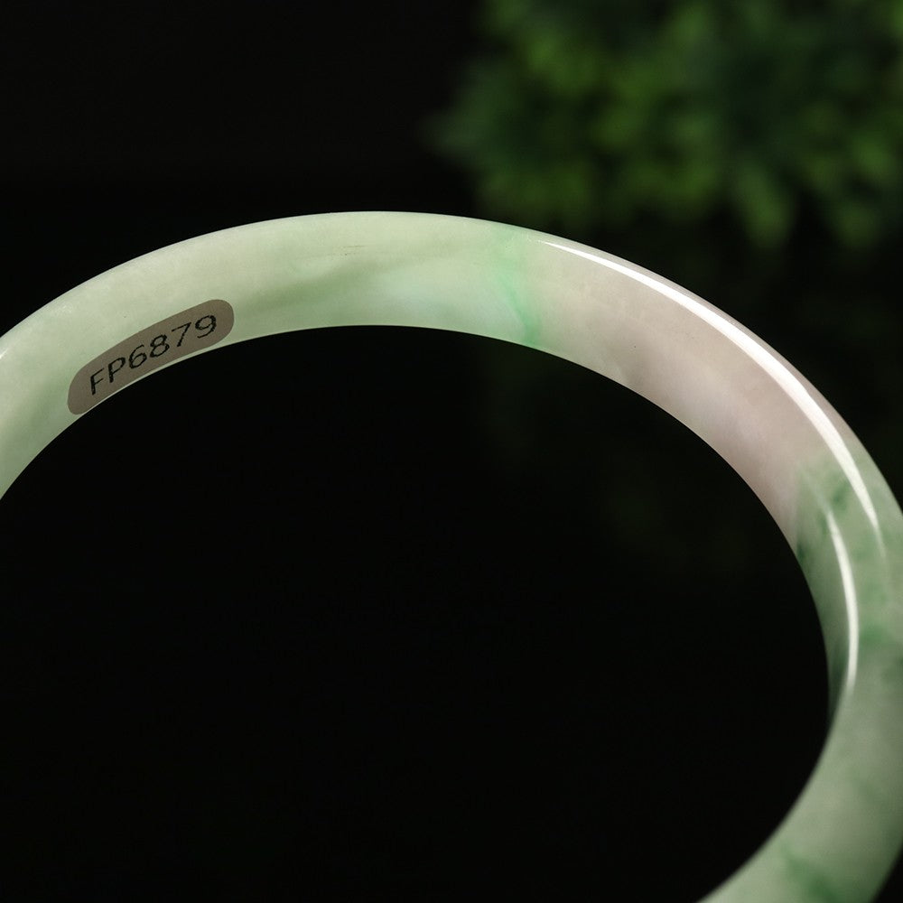 VINTAGE Lathe Jadeite Green Jade Bangle Size 59mm. Hint of Lavender! A811 - JazzyJewelbyAmina 