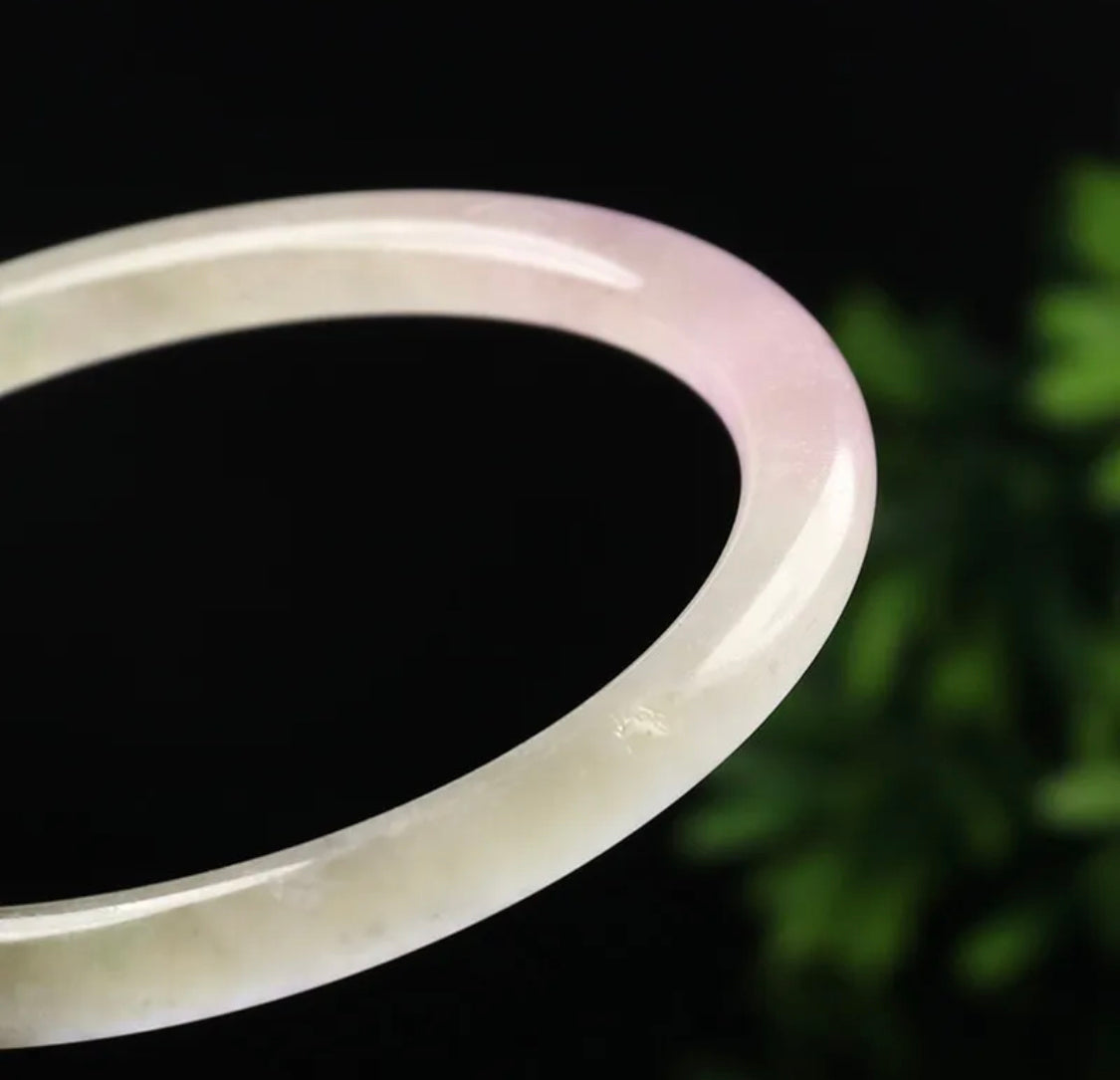 VINTAGE Medium Jadeite Green/Lavender Jade Bangle Size 59mm Round Princess Thin Cut - Icy Jade Piece J021 - JazzyJewelbyAmina 