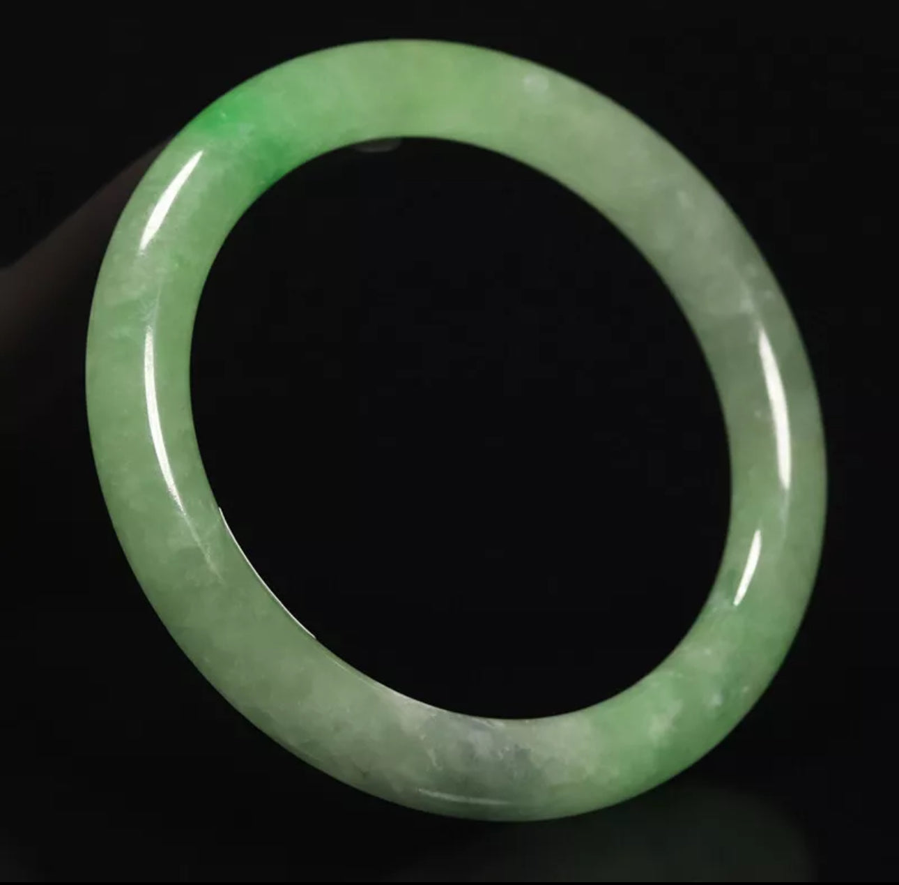 VINTAGE Medium Jadeite Green Jade Bangle Size 57mm Round Princess Cut M427 - JazzyJewelbyAmina 
