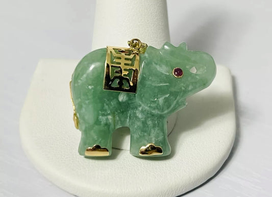 VINTAGE Jadeite Green Jade Elephant 14k Yellow Gold w/ Red Ruby Eye Pendant - Fine Jade Piece - JazzyJewelbyAmina 