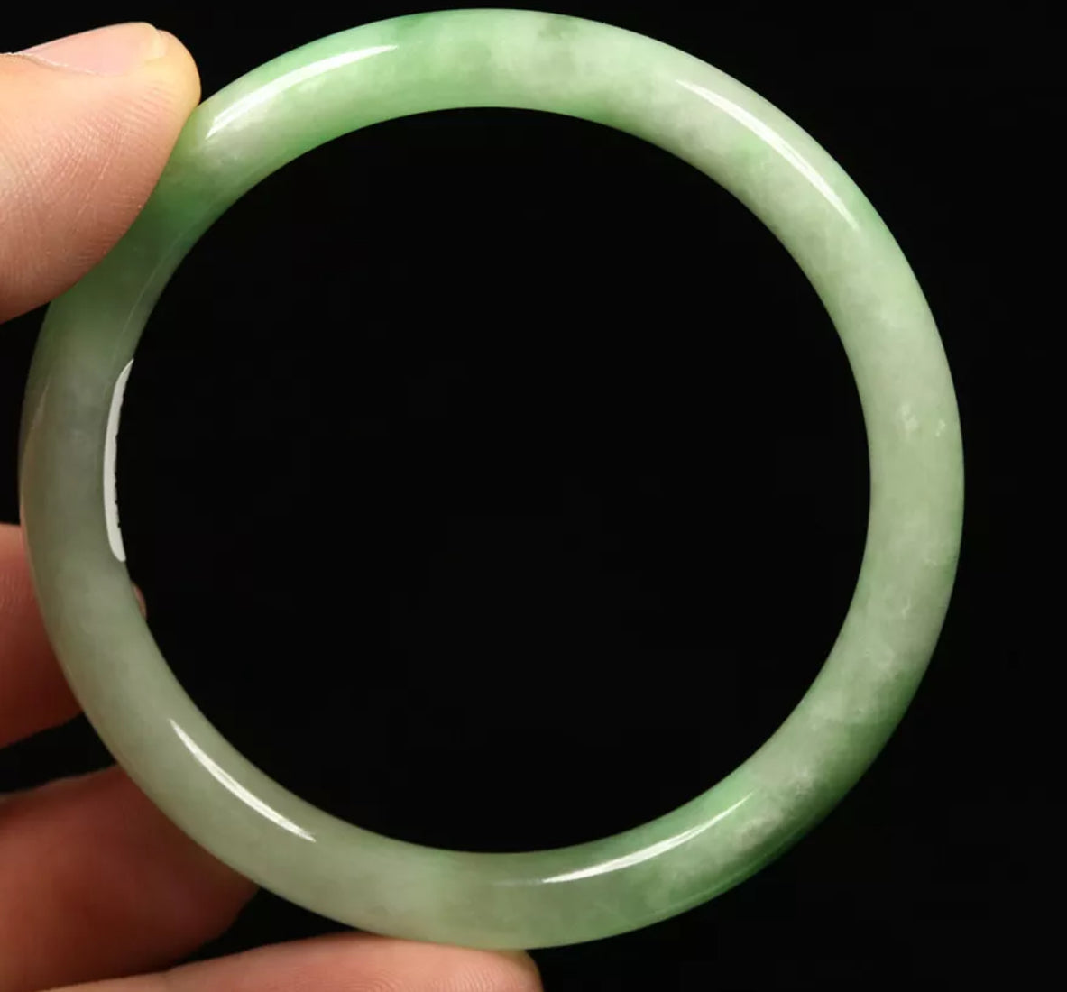 VINTAGE Small Jadeite Green/White Jade Bangle Size 55mm Round Princess Cut J009 - JazzyJewelbyAmina 