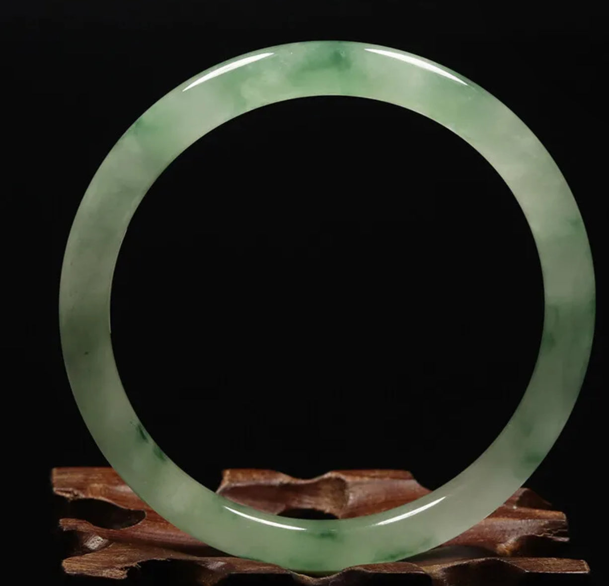 VINTAGE Medium Jadeite Green Jade Bangle Size 59mm  Round Princess Cut A37 - JazzyJewelbyAmina 