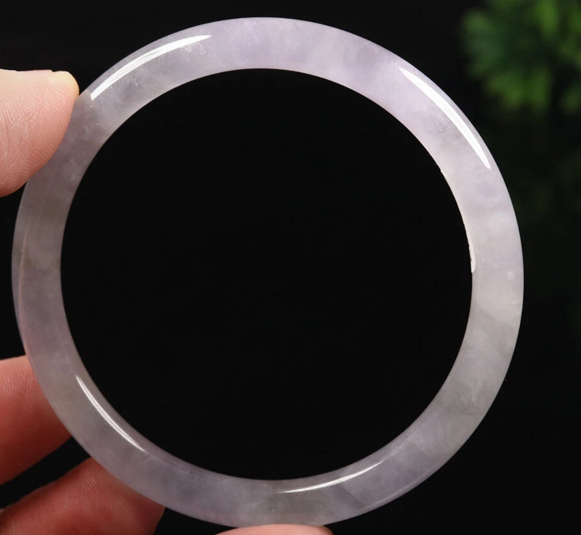 VINTAGE Medium Jadeite Lavender Jade Bangle Size 58MM Round Princess Thin Cut S127 - JazzyJewelbyAmina 