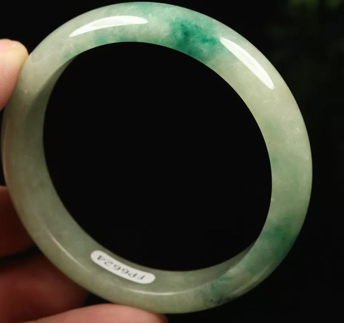 VINTAGE XS Jadeite Green/White Jade Bangle Size 54mm N301 - JazzyJewelbyAmina 