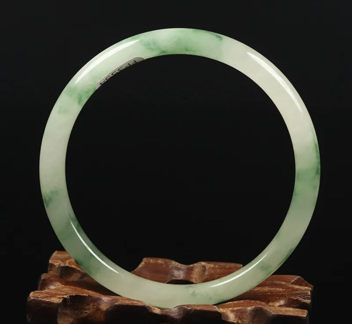VINTAGE Medium Jadeite Green Marbled Jade Bangle Round Princess Cut - Icy Size 59mm J161 - JazzyJewelbyAmina 