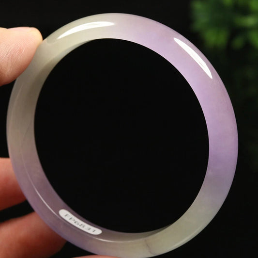 VINTAGE Large Jadeite Lavender Icy Jade Bangle Size 61mm A715 - JazzyJewelbyAmina 