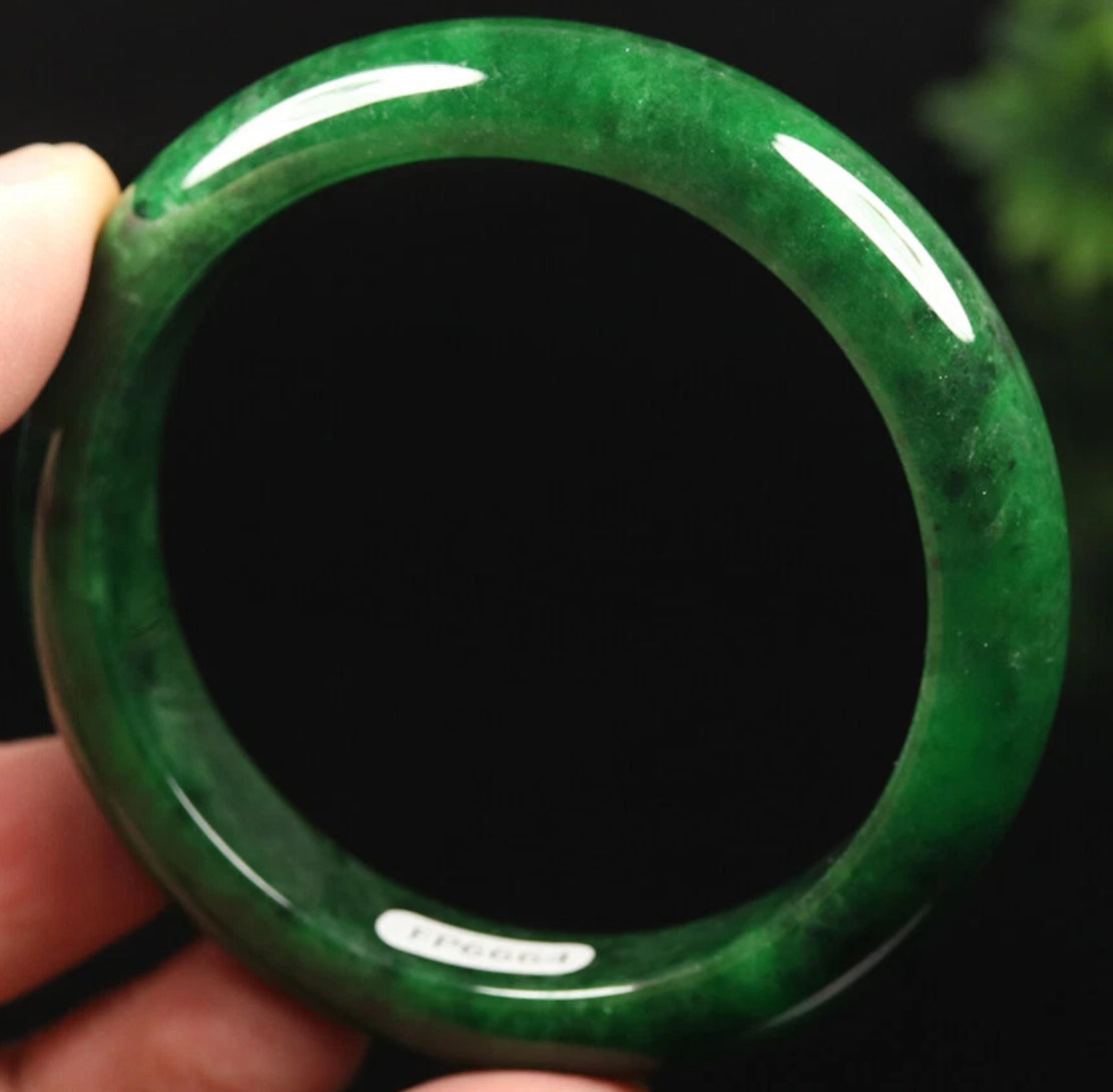 VINTAGE Small Jadeite Green Jade Bangle Size 56mm A381 - JazzyJewelbyAmina 
