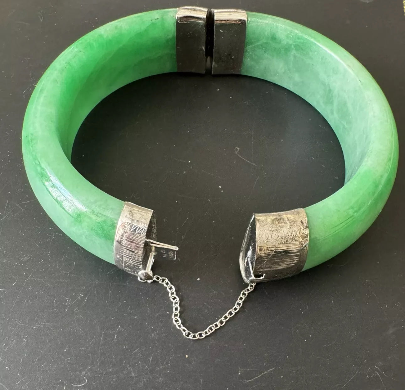 VINTAGE Medium Jadeite Green Jade Bangle Size 58mm Hinged Closure Sterling Silver Apple Green Jade! D1230 - JazzyJewelbyAmina 