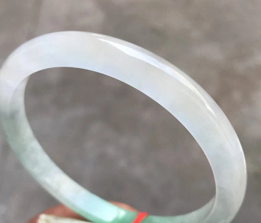 VINTAGE XXL Jadeite Green Icy Jade Bangle Size 66.8 MM Thin Round Bangle U629 - JazzyJewelbyAmina 