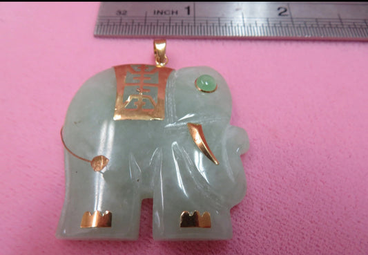 VINTAGE Jade 14k Solid Gold Bail Green Elephant - Green Jade Eye - JazzyJewelbyAmina 