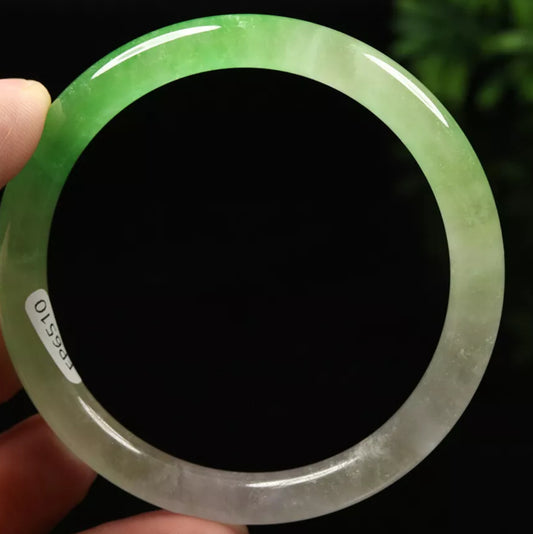 VINTAGE Medium Jadeite Green Jade Bangle Size 58mm Round Princess Cut D073 - JazzyJewelbyAmina 