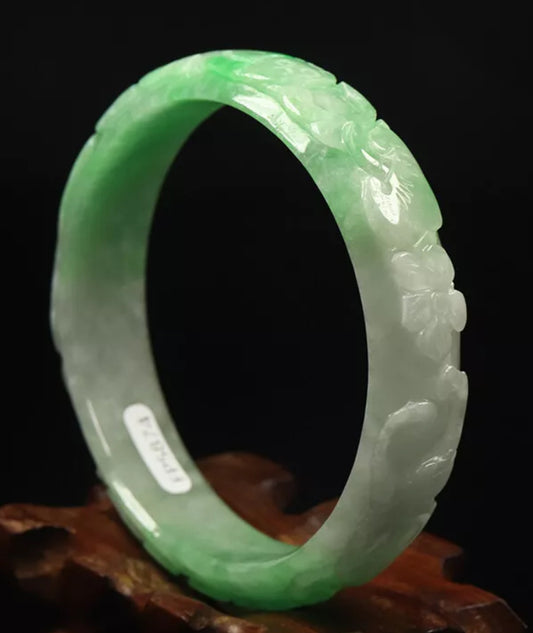 VINTAGE Large Jadeite Green/White Jade Bangle Hand-Carved Fish Lotus Flower Size 61mm G874 Fortune & Enlightenment - JazzyJewelbyAmina 