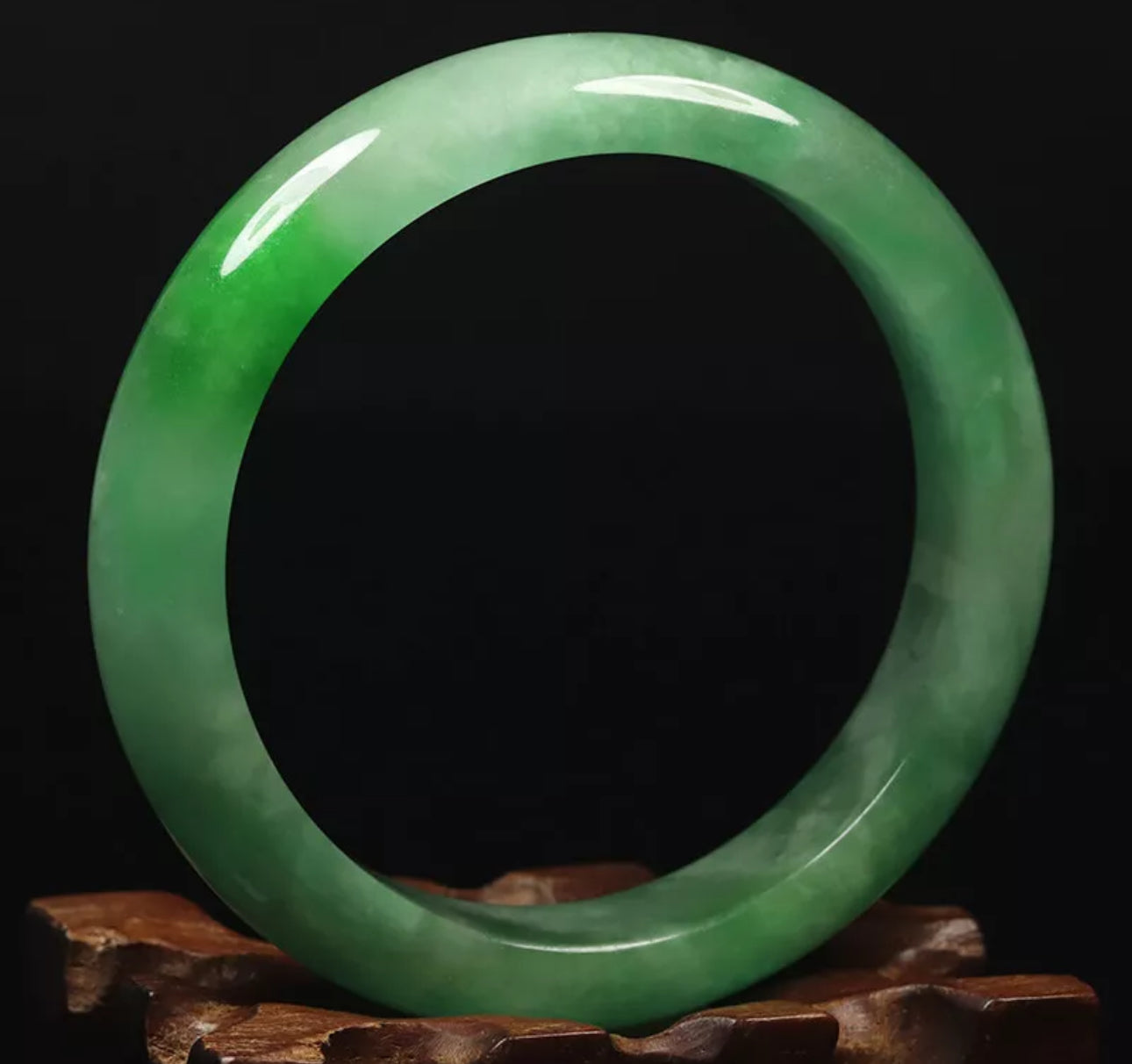VINTAGE Medium Jadeite Green Jade Bangle Size 59mm O629 - Pop Green! - JazzyJewelbyAmina 