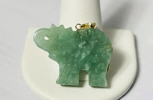 VINTAGE Jadeite Green Jade Elephant 14k Yellow Gold w/ Diamond Eye Pendant - Fine Jade Piece - JazzyJewelbyAmina 