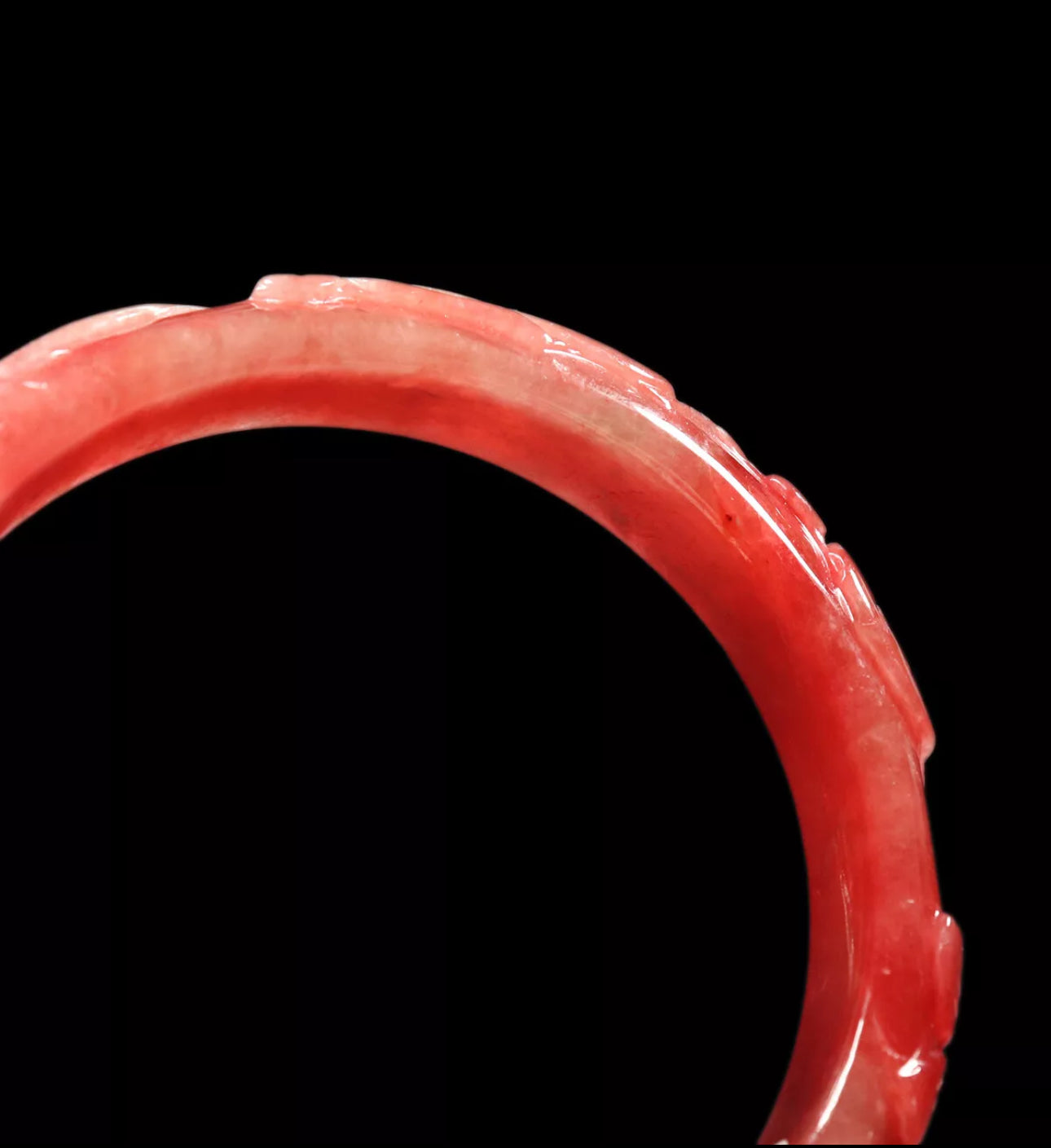 VINTAGE XL Jadeite Red Jade Bangle Handcarved FLOWER Size 65mm S631 - JazzyJewelbyAmina 
