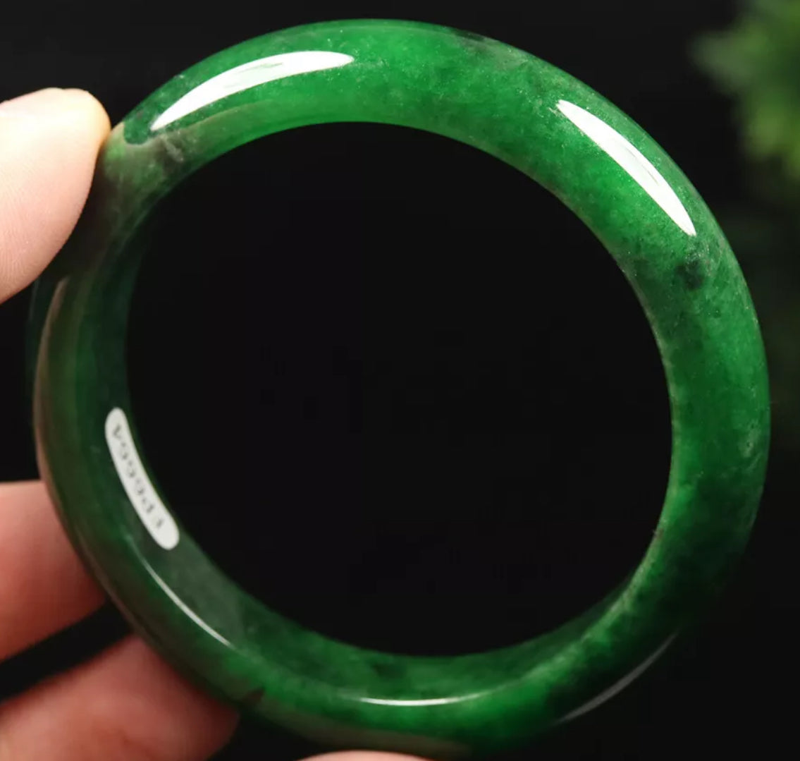 VINTAGE Medium Jadeite Green Jade Bangle Size 58mm Emerald Green Jade Y637