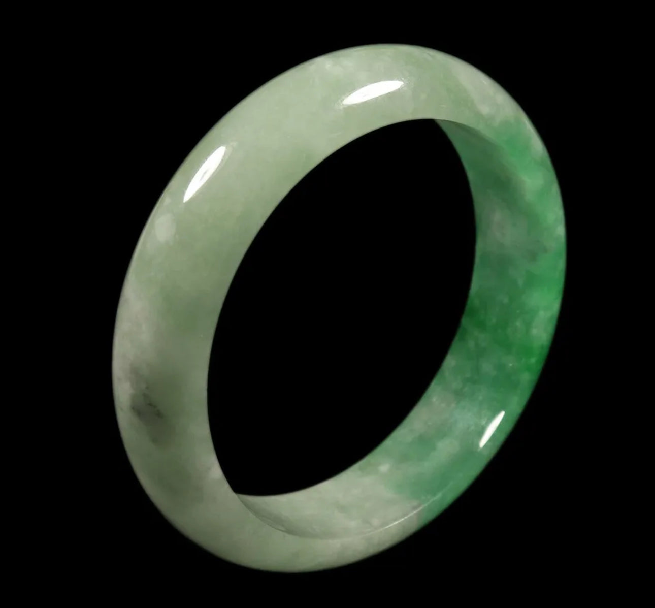 VINTAGE Medium Jadeite Green/White Jade Bangle Size 57mm N491 - JazzyJewelbyAmina 
