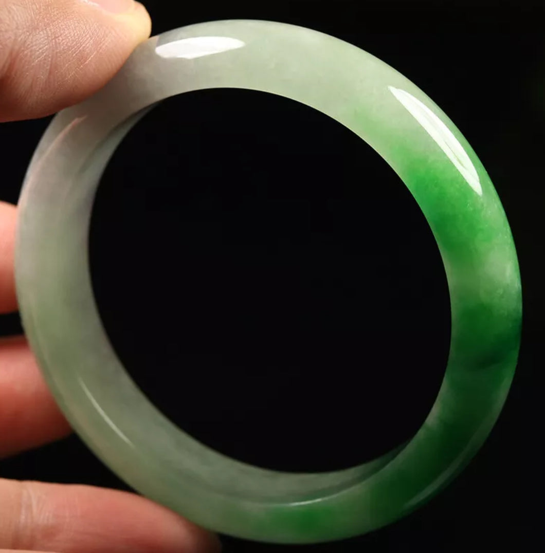VINTAGE XS Jadeite Green Jade Bangle Size 54mm D553 - JazzyJewelbyAmina 