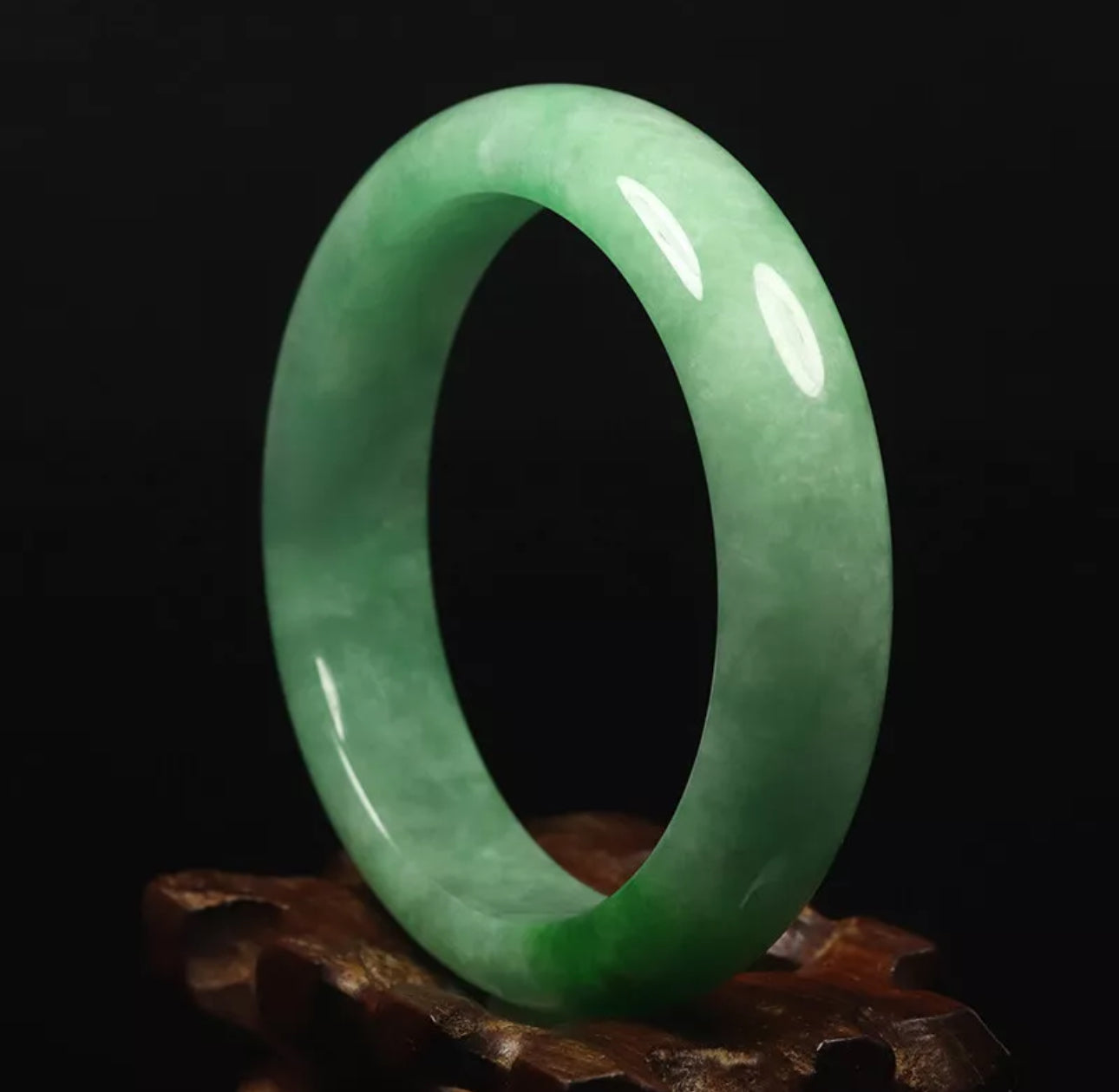 VINTAGE Medium Jadeite Green Jade Bangle Size 58mm Pop Green Jade! N723 - JazzyJewelbyAmina 