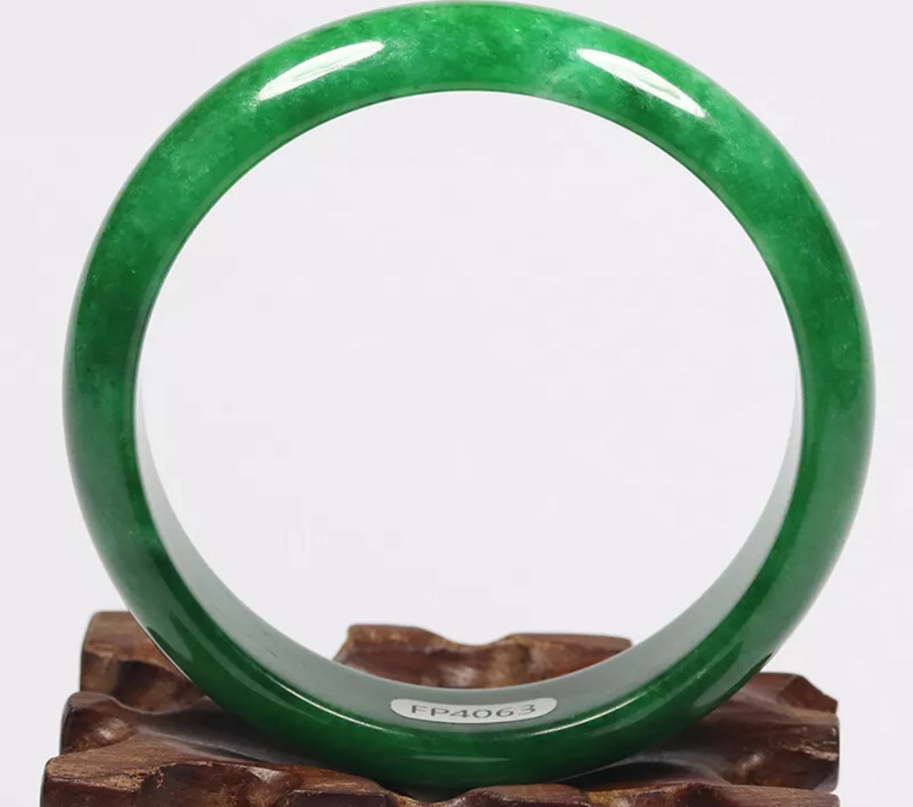 VINTAGE Medium Jadeite Green Jade Bangle Size 59mm A179 Emerald Green Jade! - JazzyJewelbyAmina 