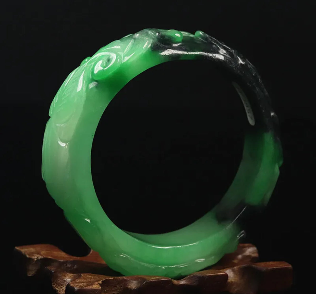 VINTAGE Small Jadeite Green/Black Jade Bangle - Handcarved Dragons Represents the Wood Dragon Chinese Lunar Year! Size 56mm F767 - JazzyJewelbyAmina 