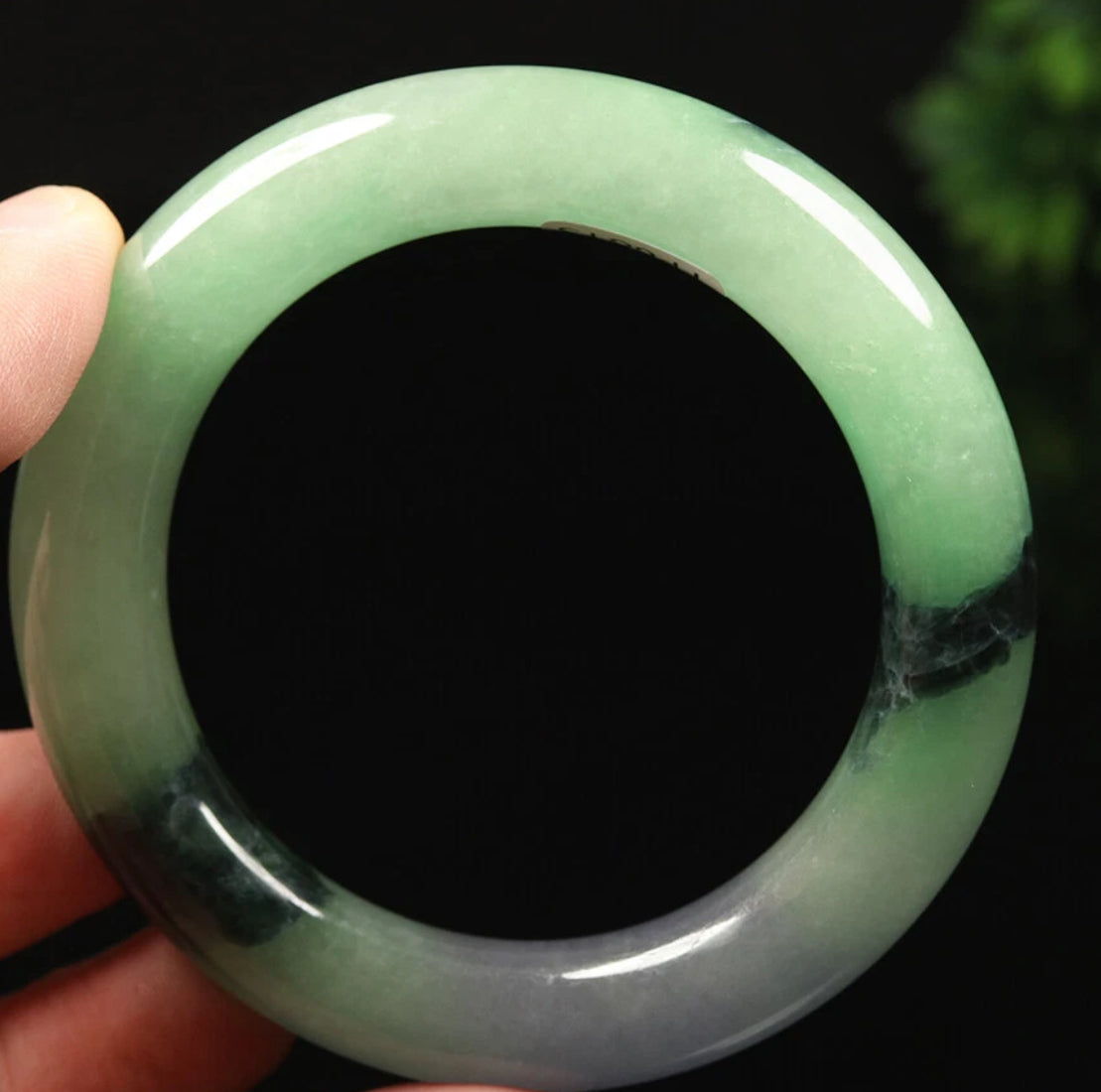VINTAGE Small Jadeite Green/Black and Hint of Lavender Size 55 mm Round Princess Cut A679 - JazzyJewelbyAmina 