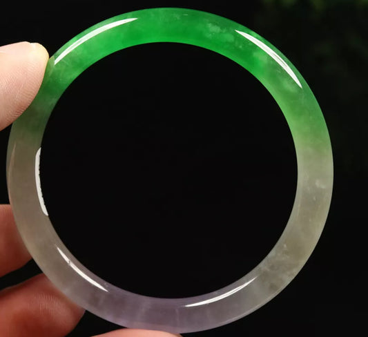 VINTAGE Small Jadeite Green Lavender Jade Bangle Round Princess Cut Size 55mm L487 - JazzyJewelbyAmina 
