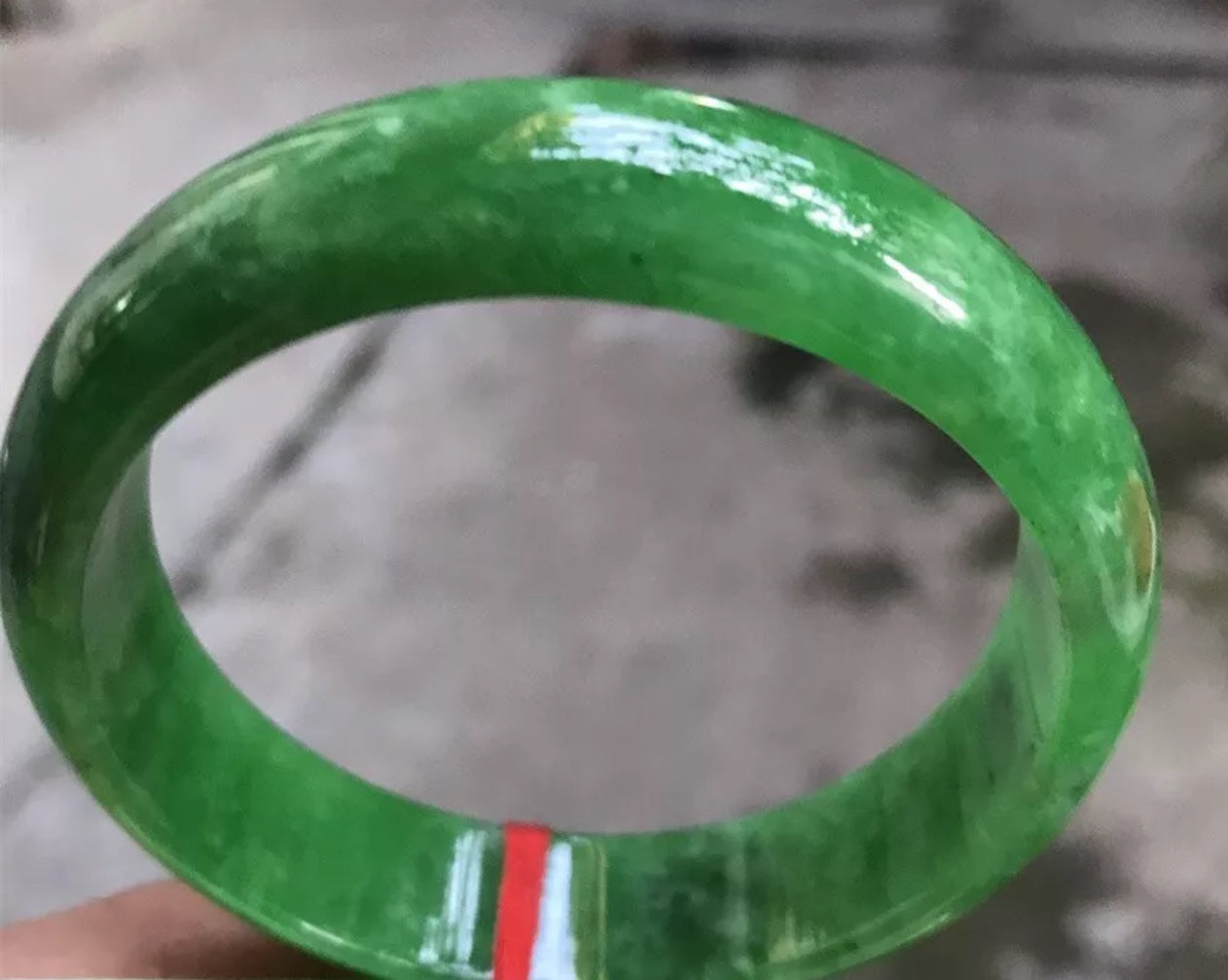 VINTAGE Large Jadeite Green Jade Bangle Size 60mm Emerald Green Jade D - JazzyJewelbyAmina 