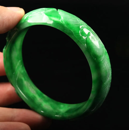 VINTAGE Large Jadeite Green Jade Bangle Hand-carved Dragon Phoenix Chinese Lunar Size 63mm M059 - JazzyJewelbyAmina 