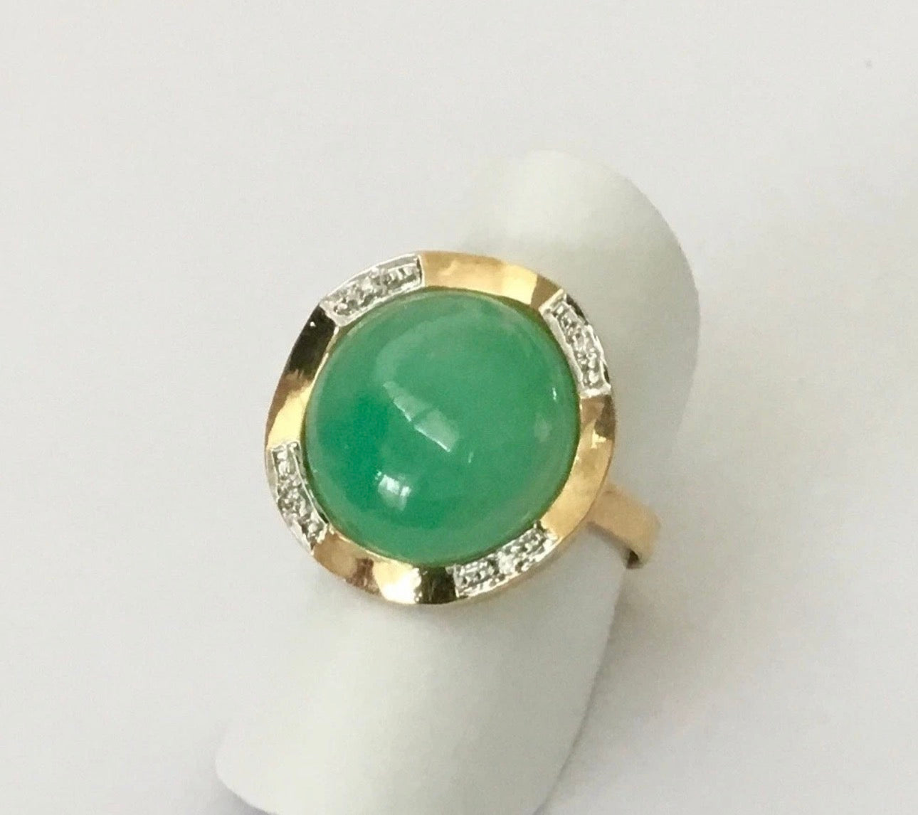 VINTAGE Owned Green Jade Ring w/ Diamonds 14K Solid Gold - stamped