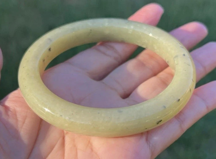 VINTAGE Large Nephrite Yellow/Green Certified Jade Bangle Size 60MM S924