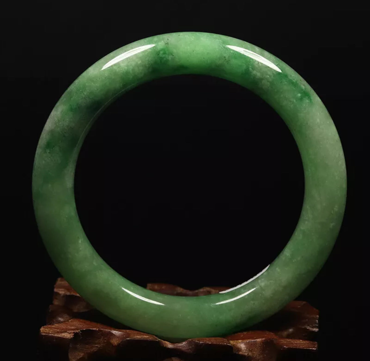 VINTAGE Medium Jadeite Green Jade Bangle Size 59mm D357 - JazzyJewelbyAmina 