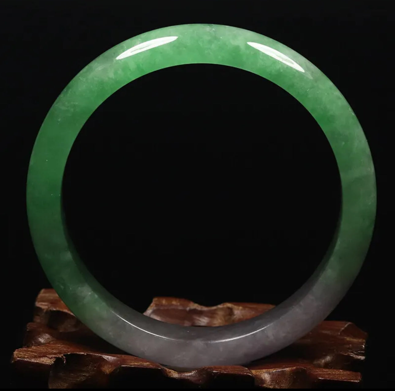 VINTAGE Small Jadeite Green/Lavender Jade Bangle Size 56mm M823 - JazzyJewelbyAmina 