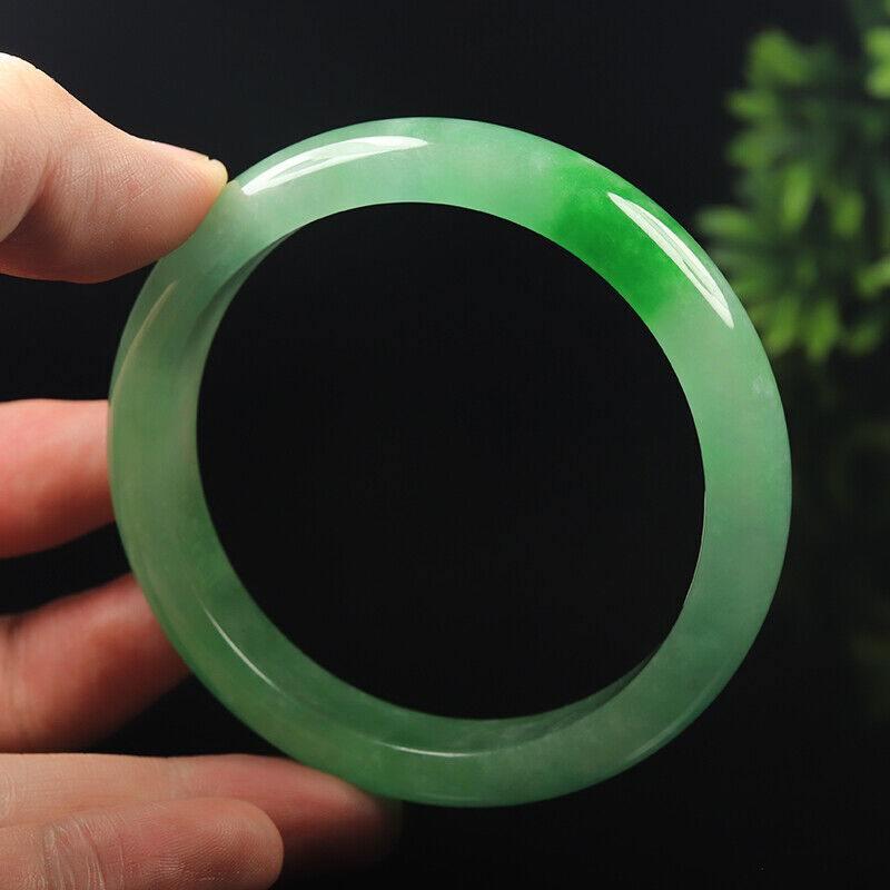 VINTAGE Large Jadeite Green Jade Bangle from Burma Size 63mm M761 - JazzyJewelbyAmina 