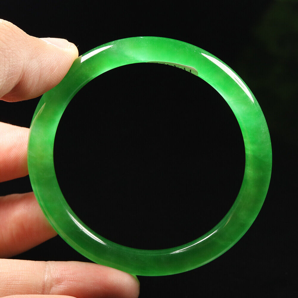 VINTAGE Small Jadeite Green Jade Bangle Round Princess Cut Size 55mm M897 - JazzyJewelbyAmina 