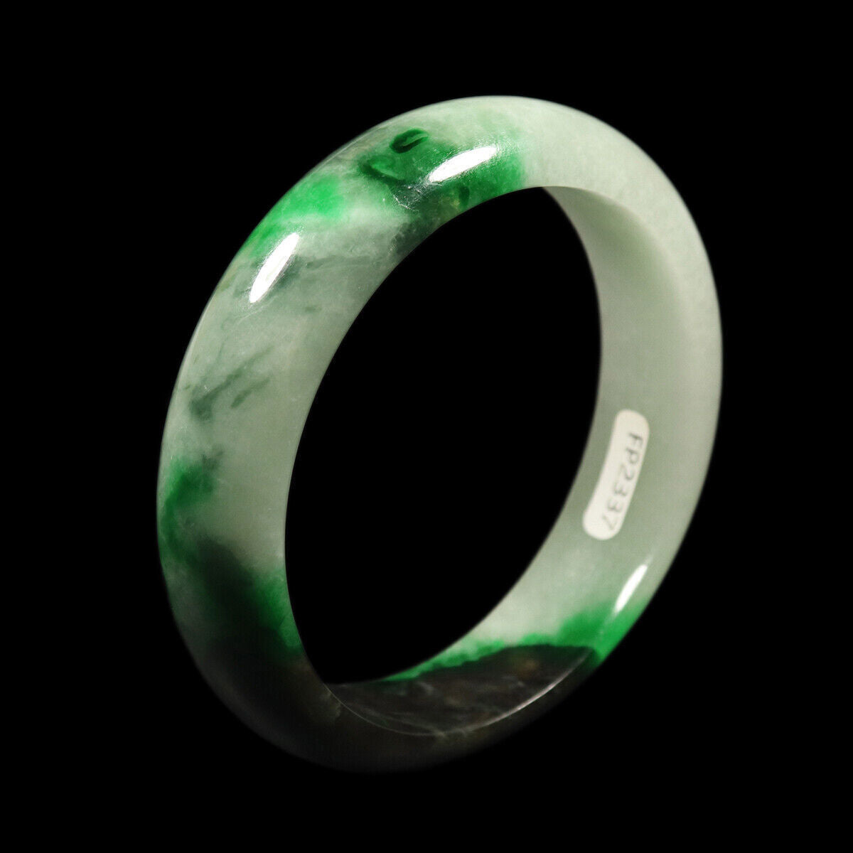 VINTAGE Medium Jadeite Green Jade Bange from Burma Size 59mm M727 - JazzyJewelbyAmina 