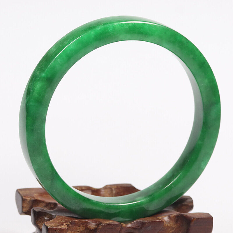 VINTAGE XXL Jadeite Green Jade Bangle Size 67mm square Cut Imperial Green M951 - JazzyJewelbyAmina 