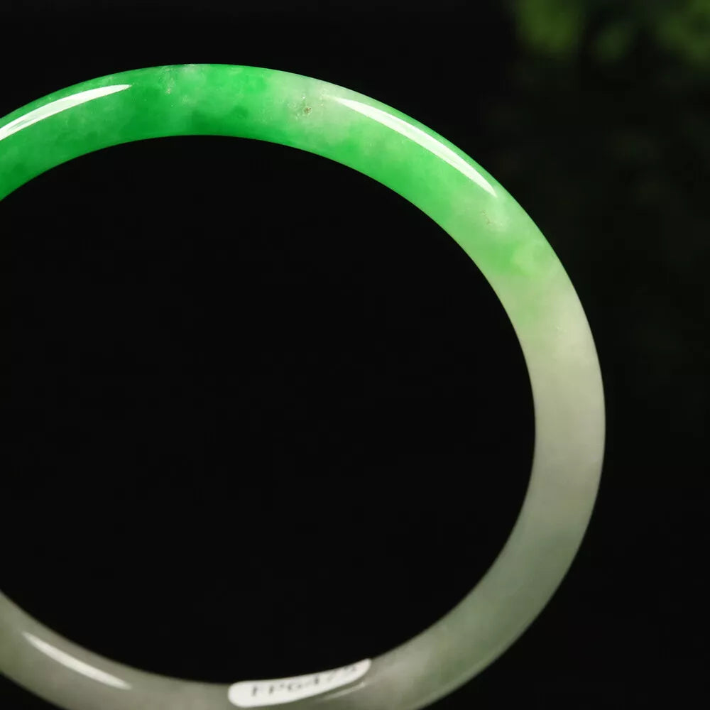VINTAGE Large Jadeite Green/White Jade Bangle Size 62mm - Round Princess Thin Cut U475 - JazzyJewelbyAmina 