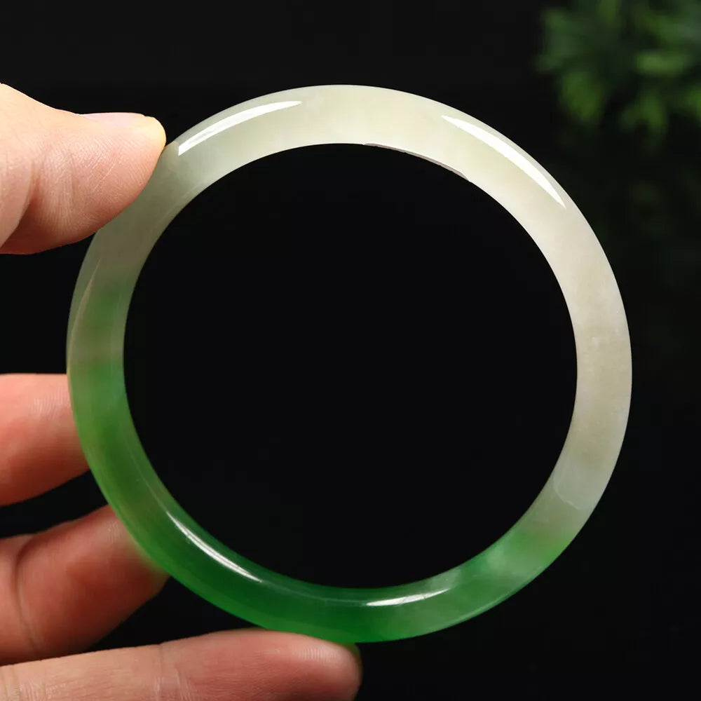 VINTAGE Large Jadeite Green/White Jade Bangle Size 62mm - Round Princess Cut U464 - JazzyJewelbyAmina 