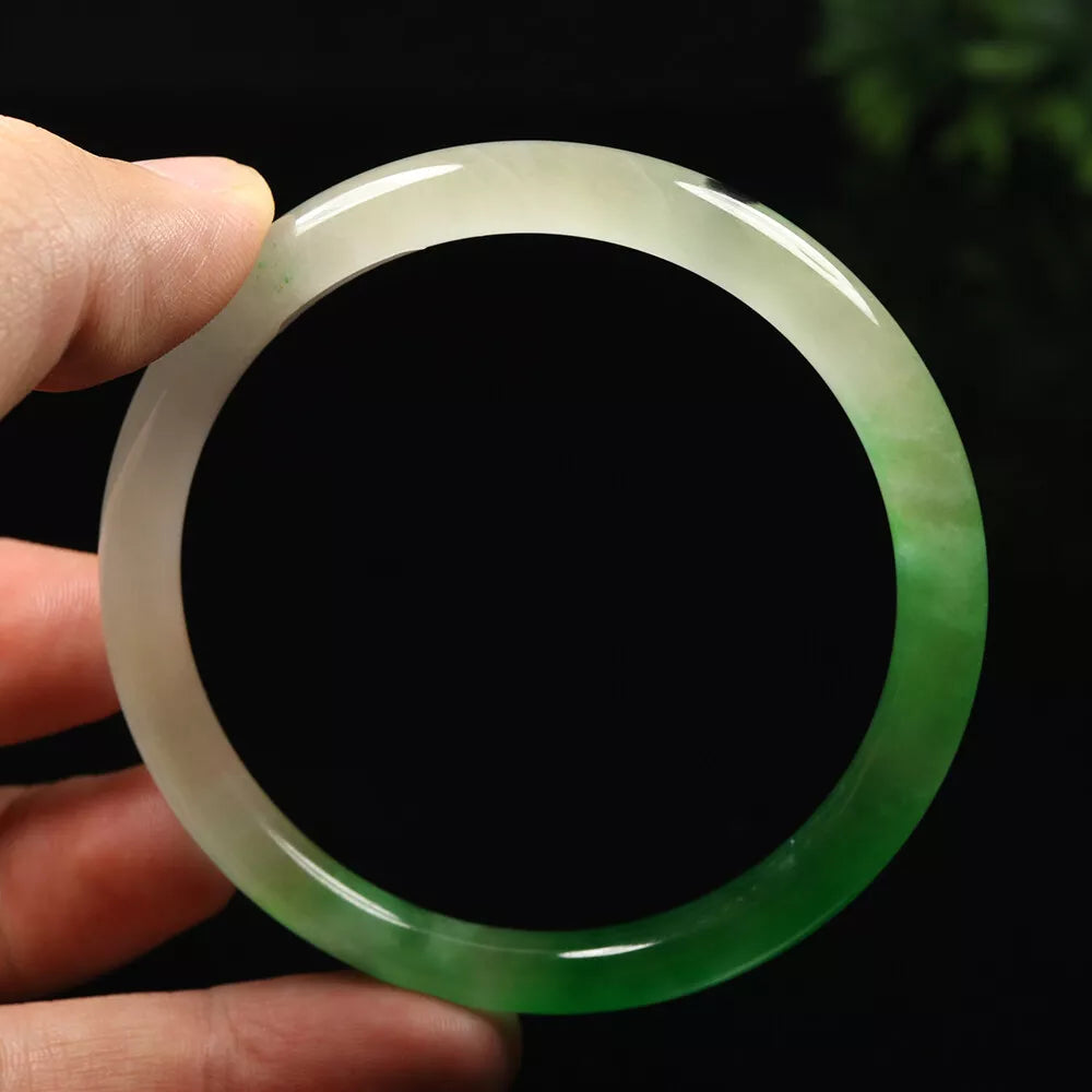 VINTAGE Large Jadeite Green/White Jade Bangle Size 62mm - Round Princess Cut U464 - JazzyJewelbyAmina 