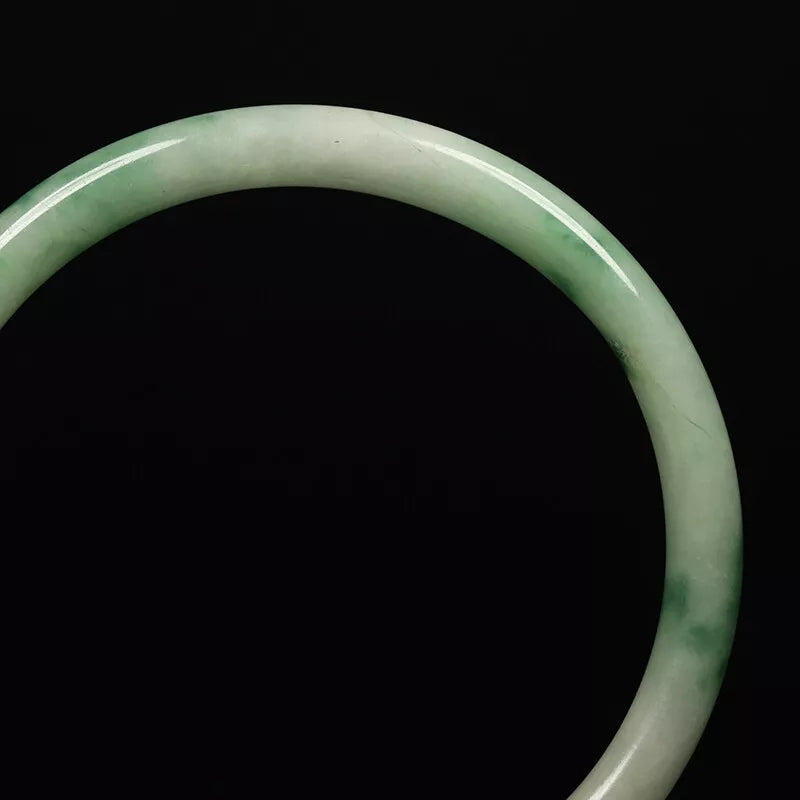 VINTAGE Medium Jadeite Green/White Jade Bangle Size 59Round Princess Thin Cut U009 - JazzyJewelbyAmina 