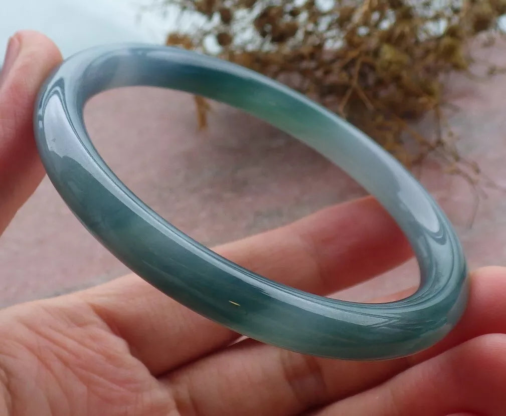 VINTAGE Medium Jadeite green Bangle Round Princess Cut Size 58.6mm Certified GRADE A Jade L837 - JazzyJewelbyAmina 