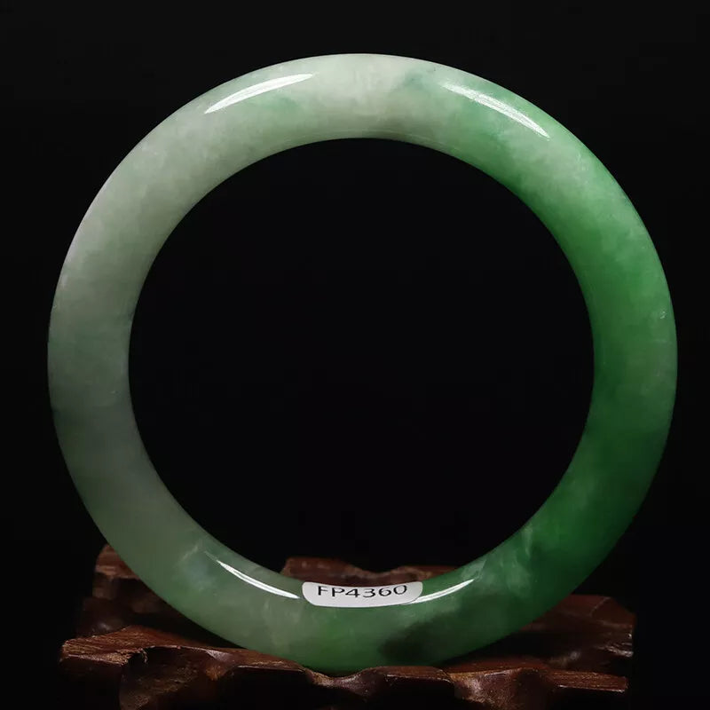 VINTAGE Medium Jadeite Green Jade Bangle Size 58mm Round Princess Chunky Cut U773 - JazzyJewelbyAmina 