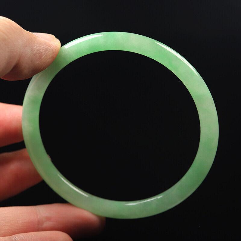 VINTAGE Large Jadeite Green Jade Bangle Size 63mm Round Princess Cut Size 63mm D19 - JazzyJewelbyAmina 