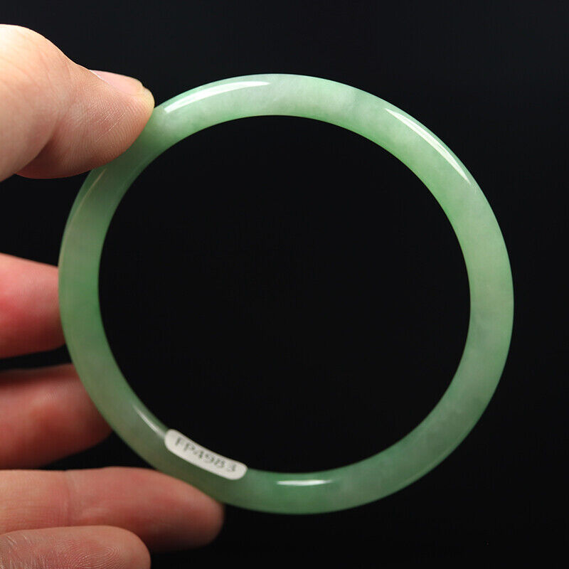 VINTAGE Large Jadeite Green Jade Bangle Size 63mm Round Princess Cut Size 63mm D19 - JazzyJewelbyAmina 